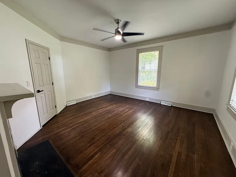 9 Circle St — Photo 4