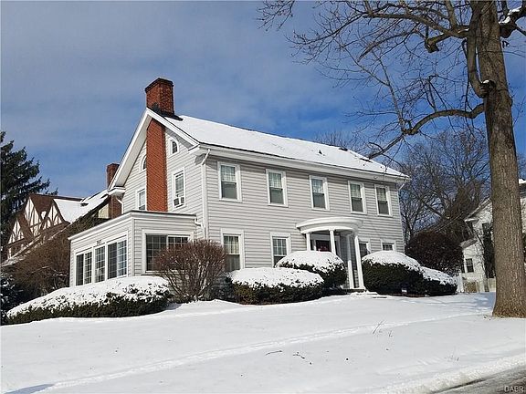 3rd image of 303 Otterbein Ave