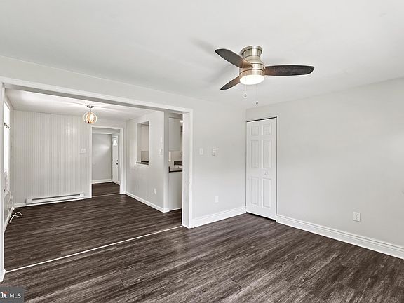 3rd image of 22202 Donaldson Dr