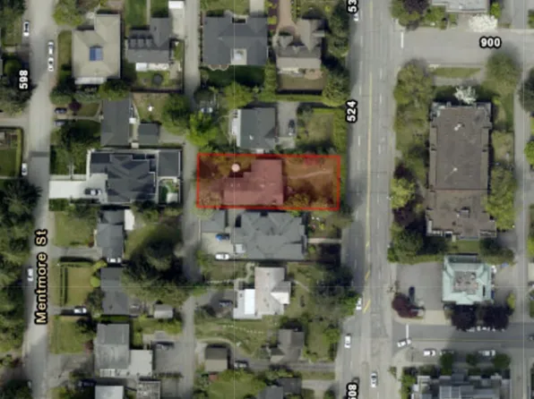 518 Blue Mountain St, Coquitlam, BC V3J 4P7