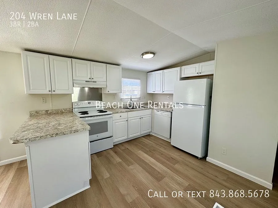 Conway - 3 Bedroom / 2 Bathroom Mobile Home — Photo 4