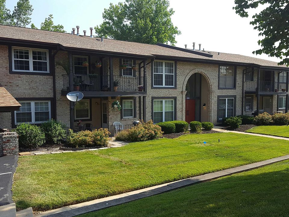 1st image of 11991 Villa Dorado Dr APT H