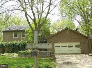 3824 Bayberry Ct, Urbandale, IA 50322