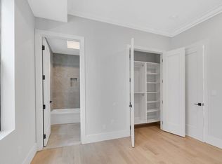 102 Lincoln St FLOOR 2, Jersey City, NJ 07307