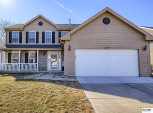 15709 S St, Omaha, NE 68135