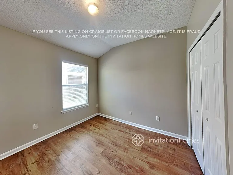 1068 Moosehead Dr — Photo 13