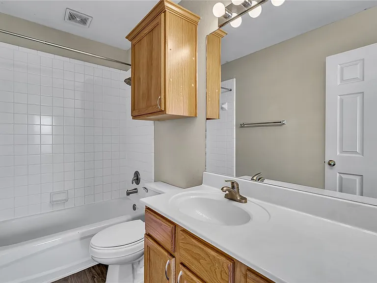 3715 Westfield Dr — Photo 11