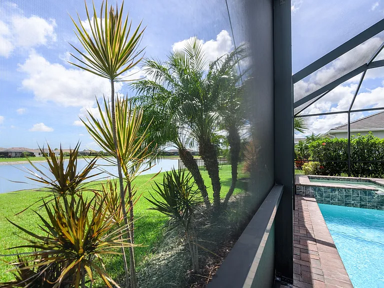 15145 Spanish Point Dr — Photo 51