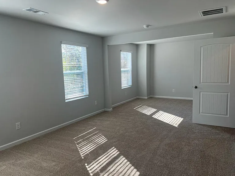 273 Hazel Ln #MAIN — Photo 27