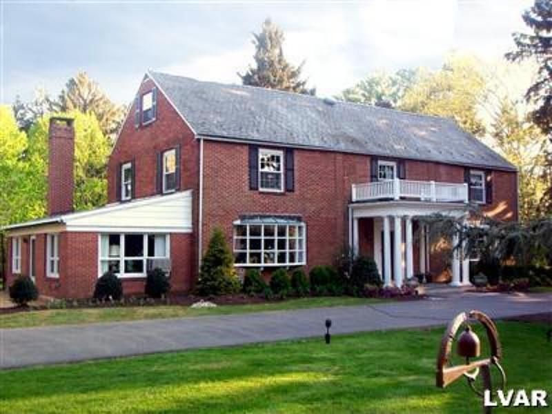 300 E Macada Rd, Bethlehem, PA 18017 Zillow
