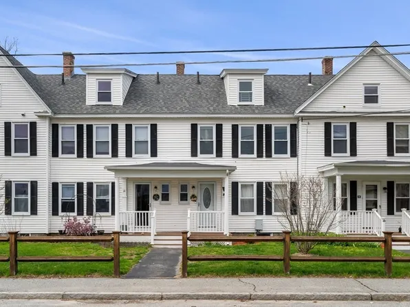 12 4th St #12, Westford, MA 01886