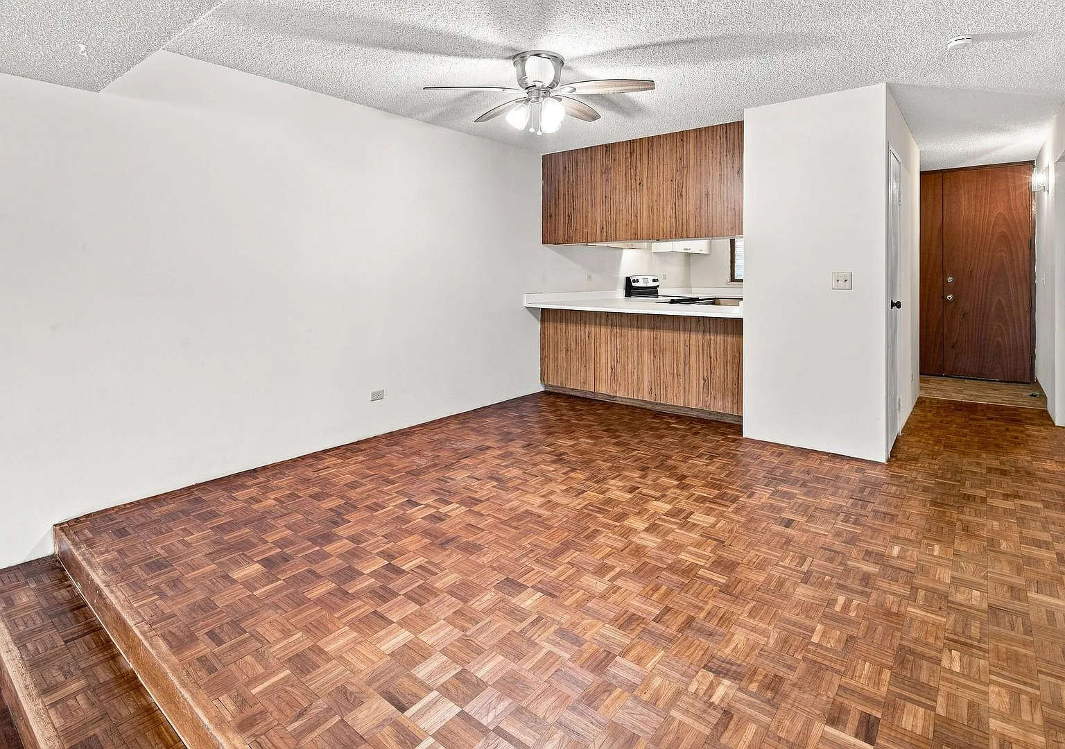 Mauna Luan - 2 Bedroom, 2 Bathroom, 2 Parking — Photo 4