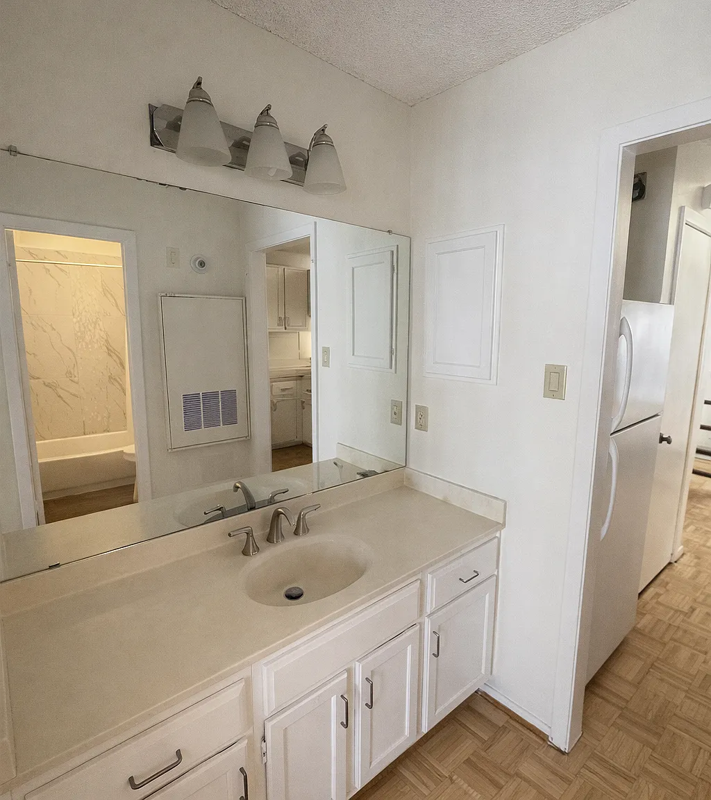2815 Rio Grande St Apt 205 — Photo 4