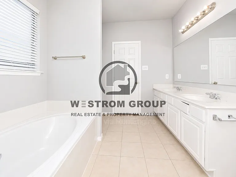 508 Lead Creek Dr — Photo 19