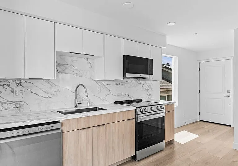 1259 Lincoln Ave #301 — Photo 7