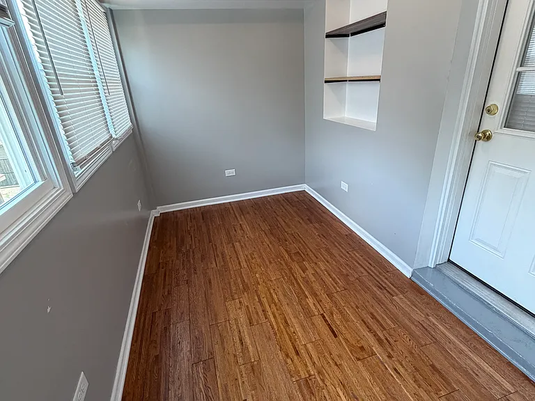 639 N Sawyer Ave #2 — Photo 9