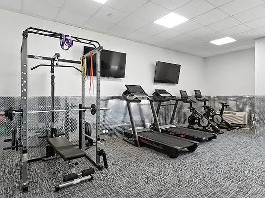 Rented by 5 Boro Realty Corp | media 25