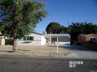 614 E Nugent St, Lancaster, CA 93535