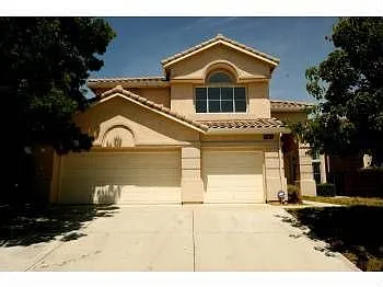 713 Buttonwood Ct photo 1