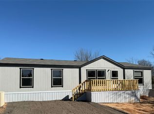 141 Angielena Loop, Decatur, TX 76234