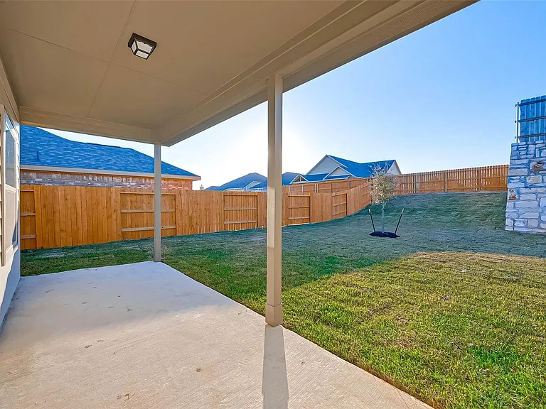983 Golden Willow Ln — Photo 21