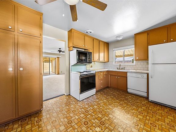 5th image of 1229 Dorothy St