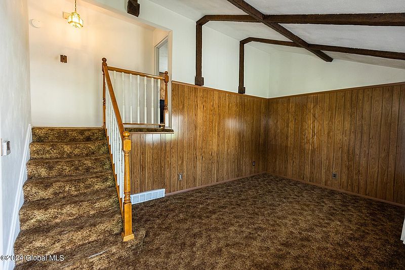 3rd image of 30 Nelson Avenue
