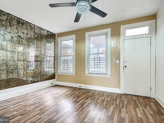 5th image of 2515 Oswego Ave