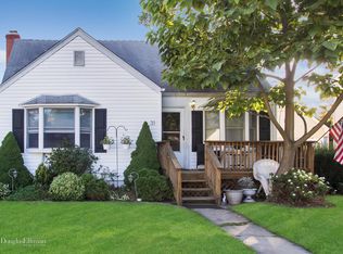 31 Benjamin Ave, Amityville, NY 11701
