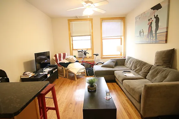 Rented by America Mecca Realty LLC | media 9