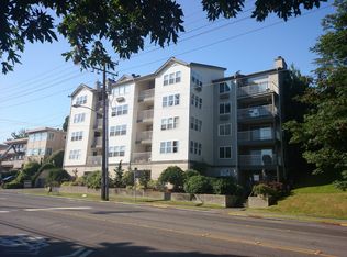 2584 11th Ave W #11, Seattle, WA 98119