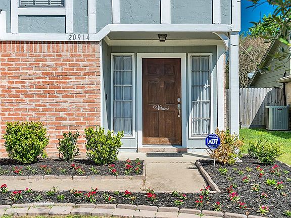 3rd image of 20914 Park Pine Dr