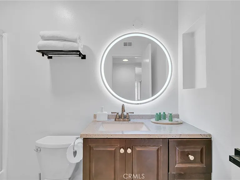 5700 Etiwanda Ave #252 — Photo 39