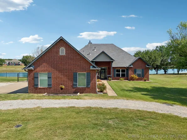 5655 Lake Dr, Mounds, OK 74047