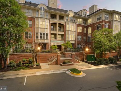 1860 Stratford Park Pl APT 202, Reston, VA, 20190