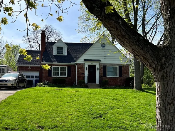 169 Valleyview Dr, Dayton, OH 45405