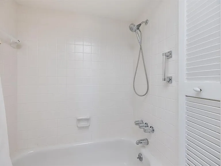 649 Tamiami Trl S #301 — Photo 18