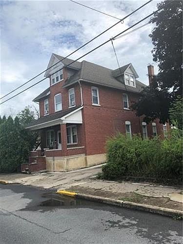 1st image of 1389 Newport Ave