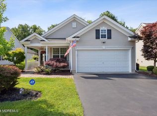 36 Chesterfield Dr, Jackson, NJ