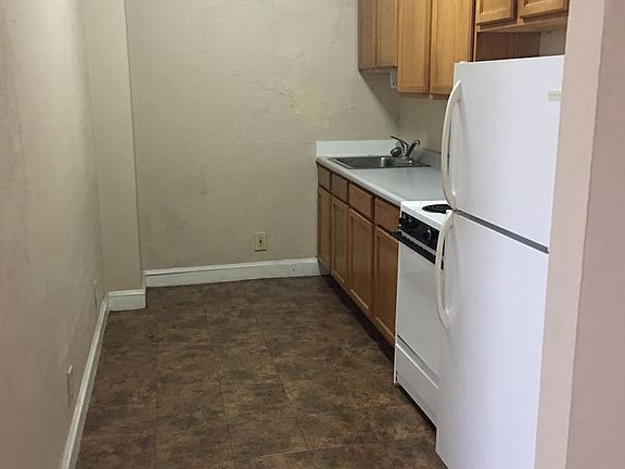 3rd image of 201 E Pike St APT 35