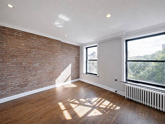 2nd image of 325 E 5th St APT E4