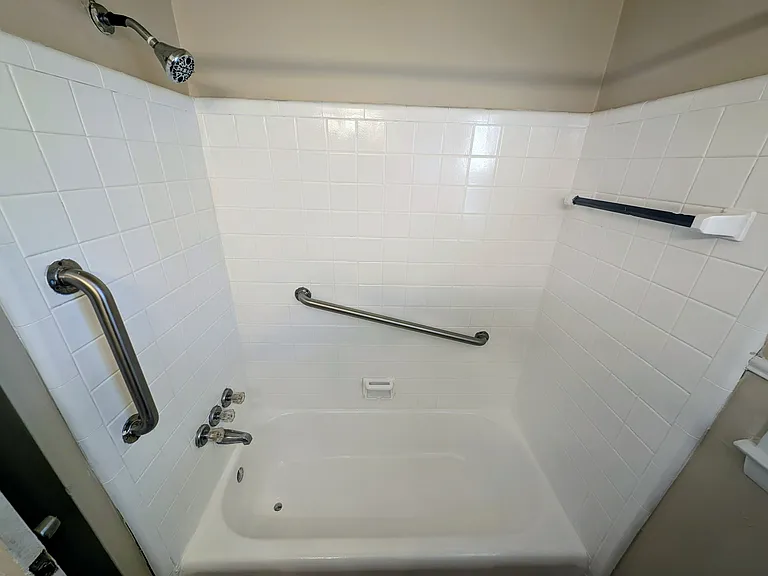 28921 Birchwood St — Photo 12