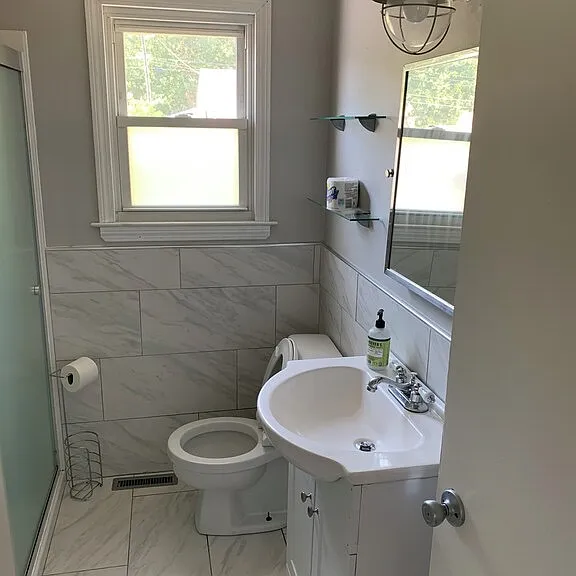 29 Center Beach Ave — Photo 8