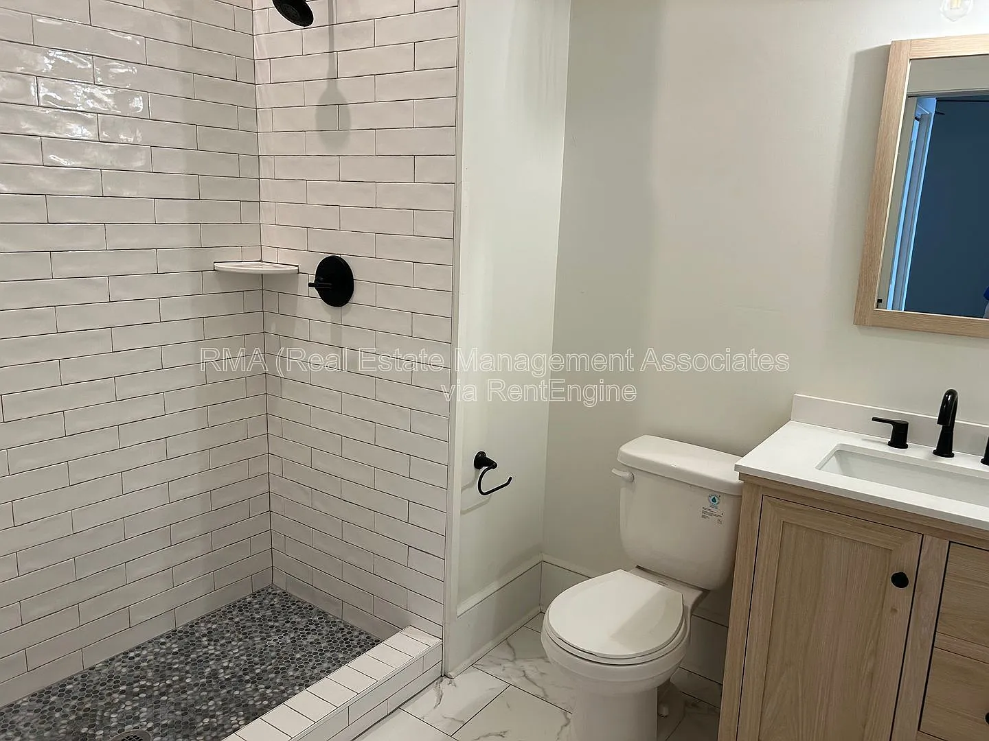 1 bed, 1.0 bath, 357 sqft, $1,100 — Photo 4
