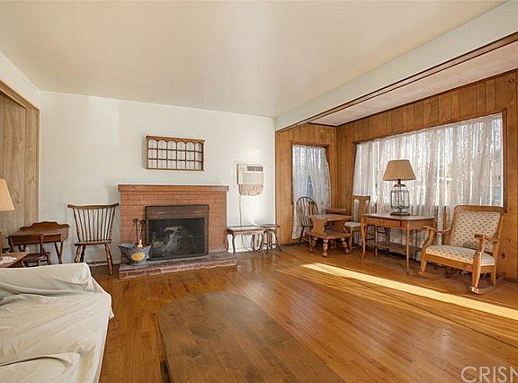 4th image of 6104 Fulcher Ave