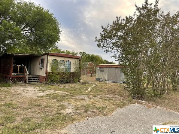 5269 Hillside Ter, Buda, TX 78610