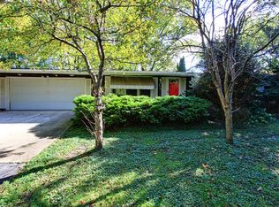 3016 Dunham Woods Rd, Harvard, IL 60033