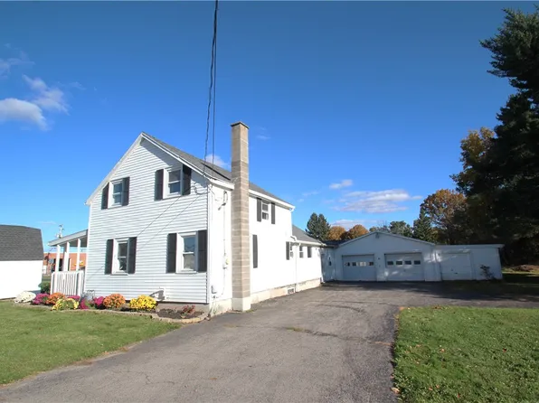 2951 Groth Rd, Holley, NY 14470