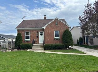 3007 Lindbergh Dr, Manitowoc, WI 54220