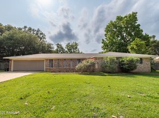 387 Scenic Dr, Ville Platte, LA 70586